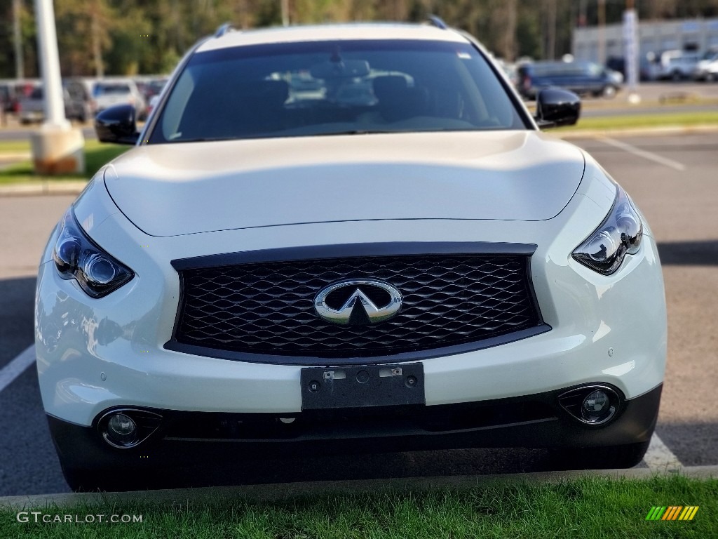 2015 QX70 AWD - Moonlight White / Graphite photo #2