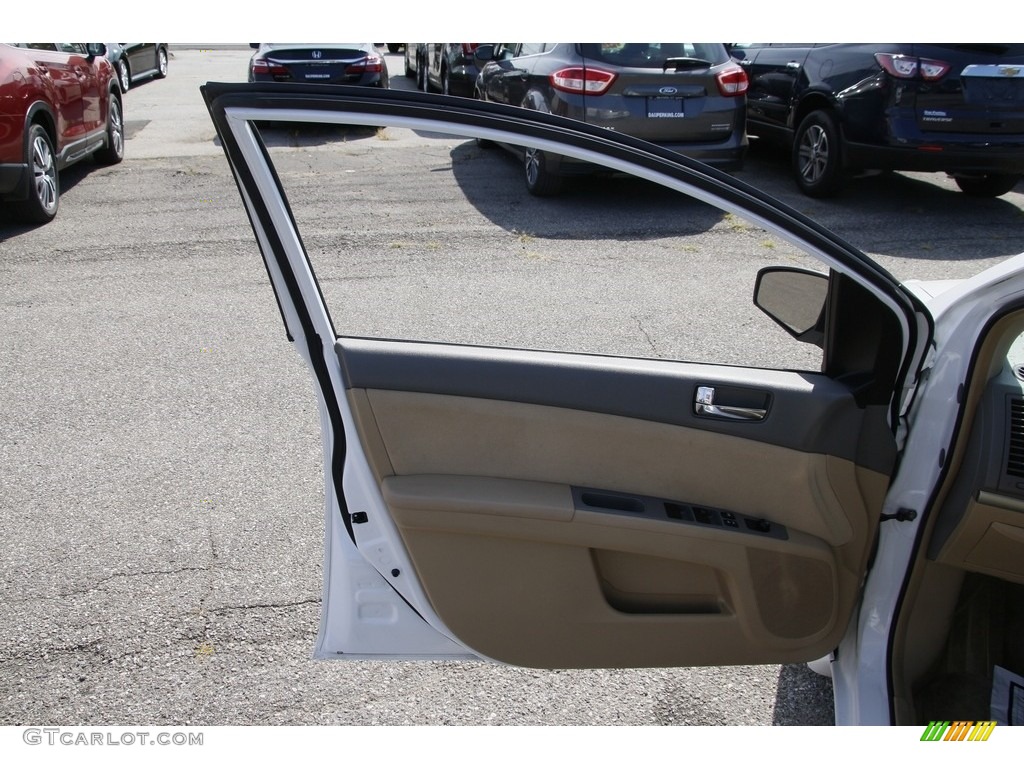2009 Sentra 2.0 S - Fresh Powder White / Beige photo #9