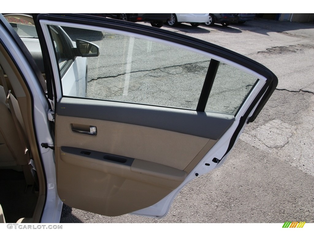 2009 Sentra 2.0 S - Fresh Powder White / Beige photo #14