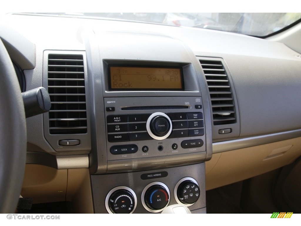 2009 Sentra 2.0 S - Fresh Powder White / Beige photo #18