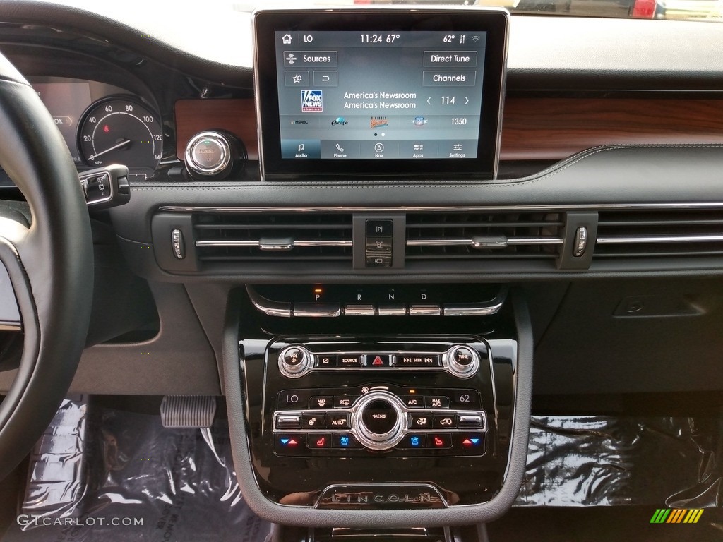 2020 Lincoln Corsair Reserve AWD Ebony Dashboard Photo #139618108