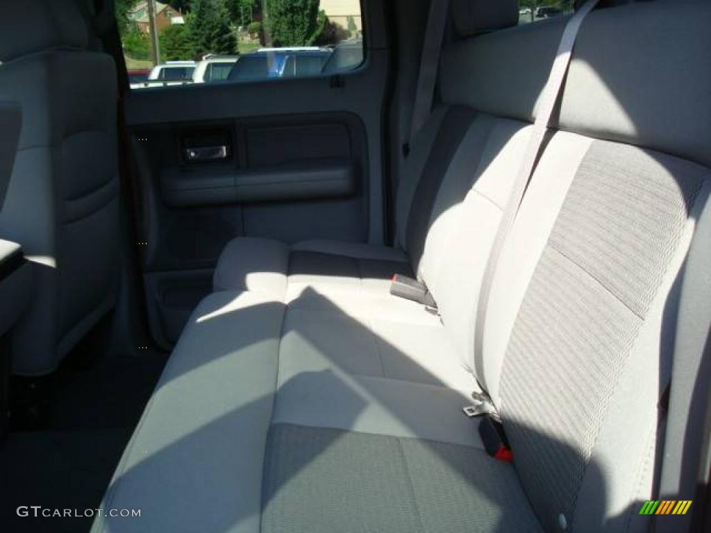 2005 F150 XLT SuperCrew 4x4 - Bright Red / Medium Flint/Dark Flint Grey photo #11