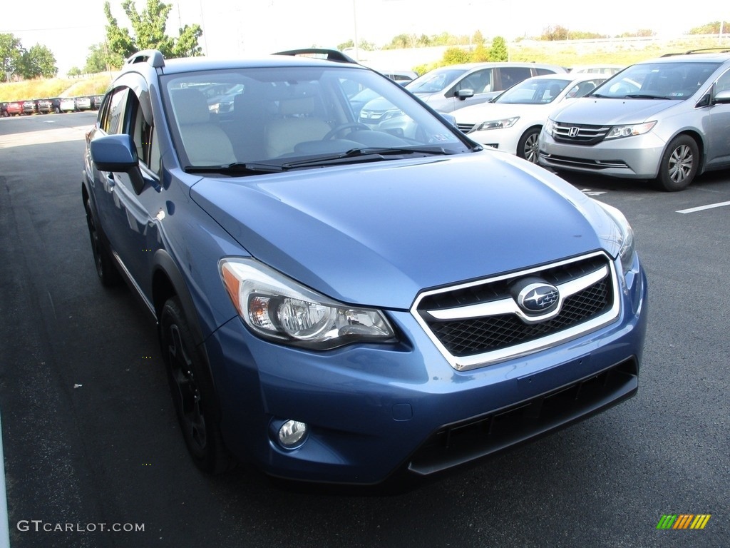 2014 XV Crosstrek 2.0i Limited - Quartz Blue Pearl / Ivory photo #8