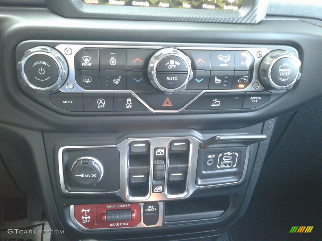 2021 Jeep Gladiator Mojave 4x4 Controls Photo #139622203