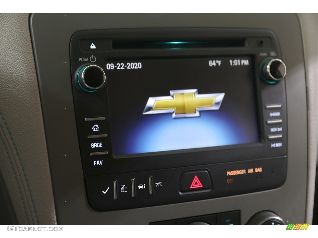 2013 Chevrolet Traverse LS Controls Photo #139622506