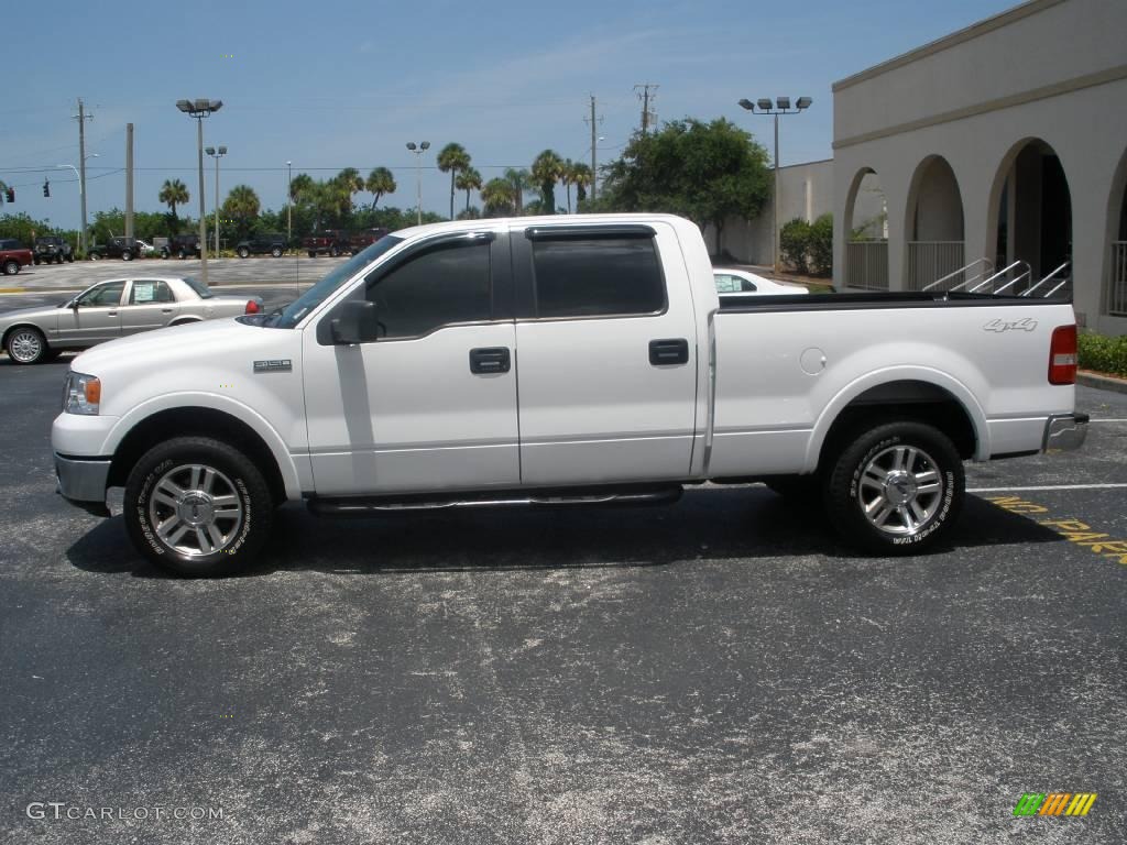 2006 F150 Lariat SuperCrew 4x4 - Oxford White / Black photo #2