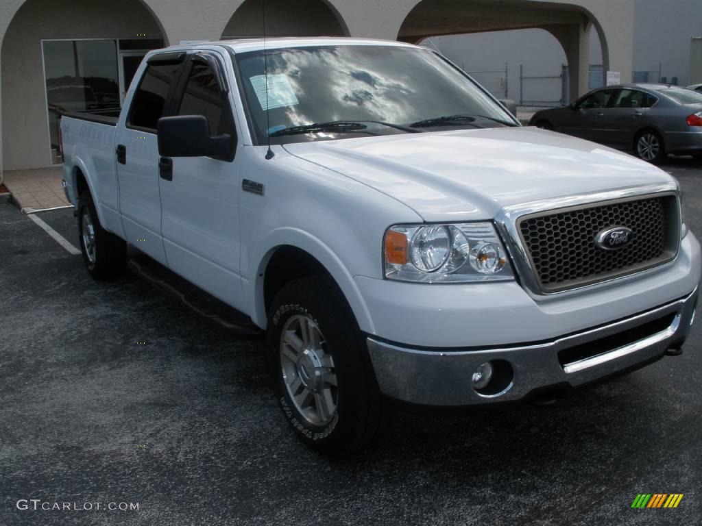 2006 F150 Lariat SuperCrew 4x4 - Oxford White / Black photo #7