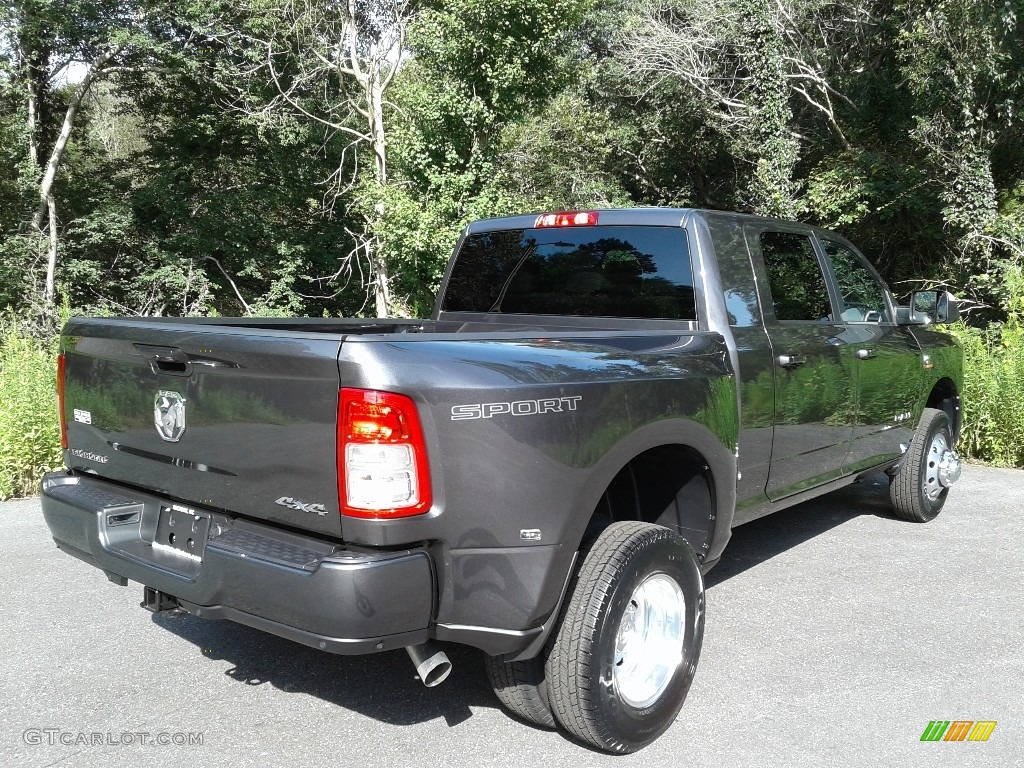 2020 3500 Big Horn Mega Cab 4x4 - Granite Crystal Metallic / Black photo #6