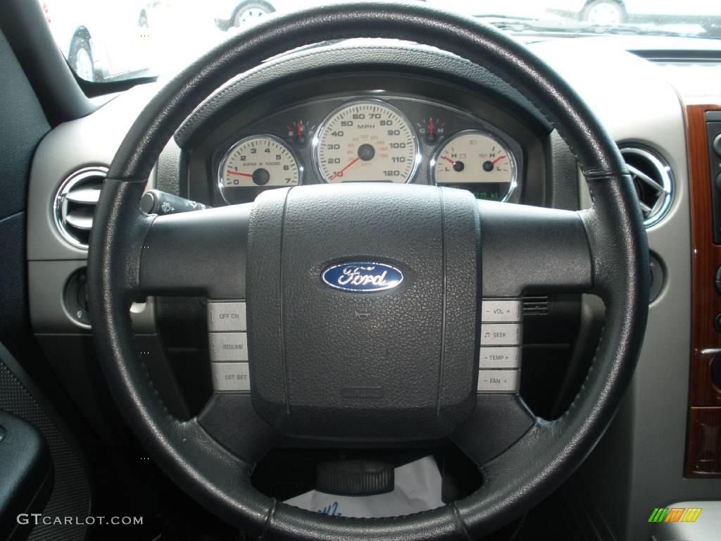 2006 F150 Lariat SuperCrew 4x4 - Oxford White / Black photo #21