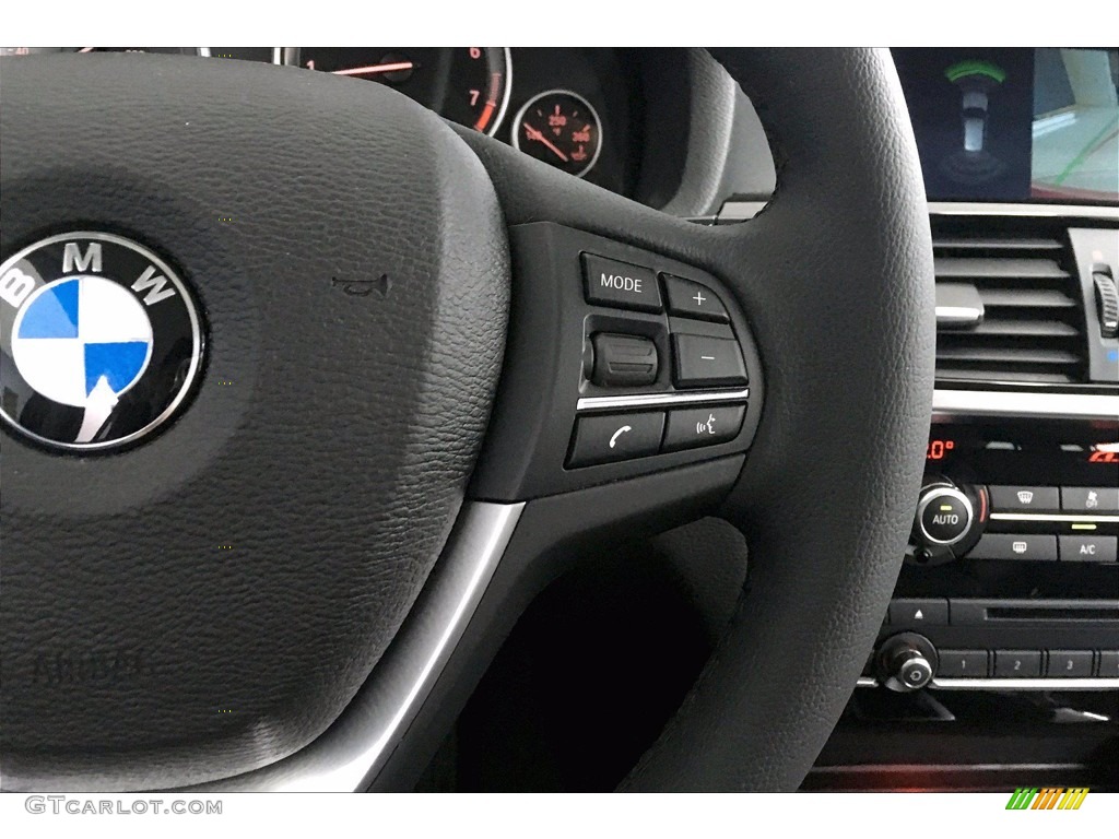 2017 BMW X3 sDrive28i Steering Wheel Photos