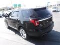 2019 Agate Black Ford Explorer XLT 4WD  photo #9