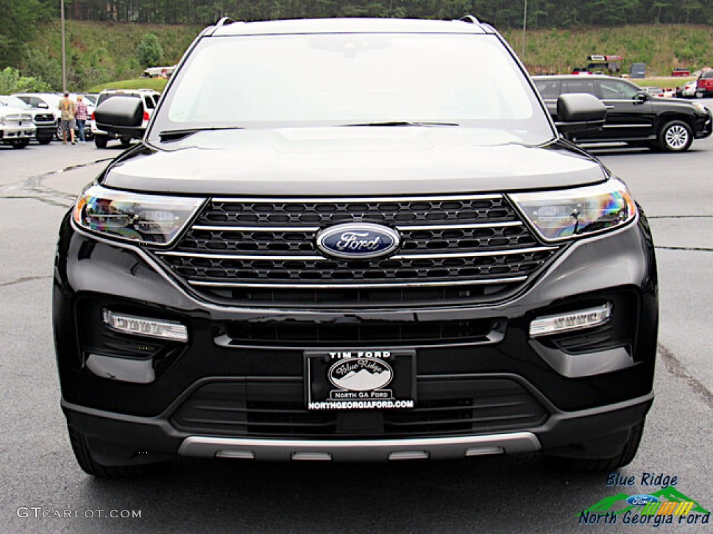 2020 Explorer XLT 4WD - Agate Black Metallic / Sandstone photo #8