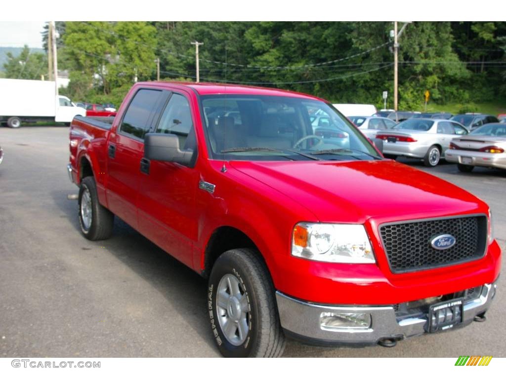 2004 F150 FX4 SuperCrew 4x4 - Bright Red / Dark Flint photo #16