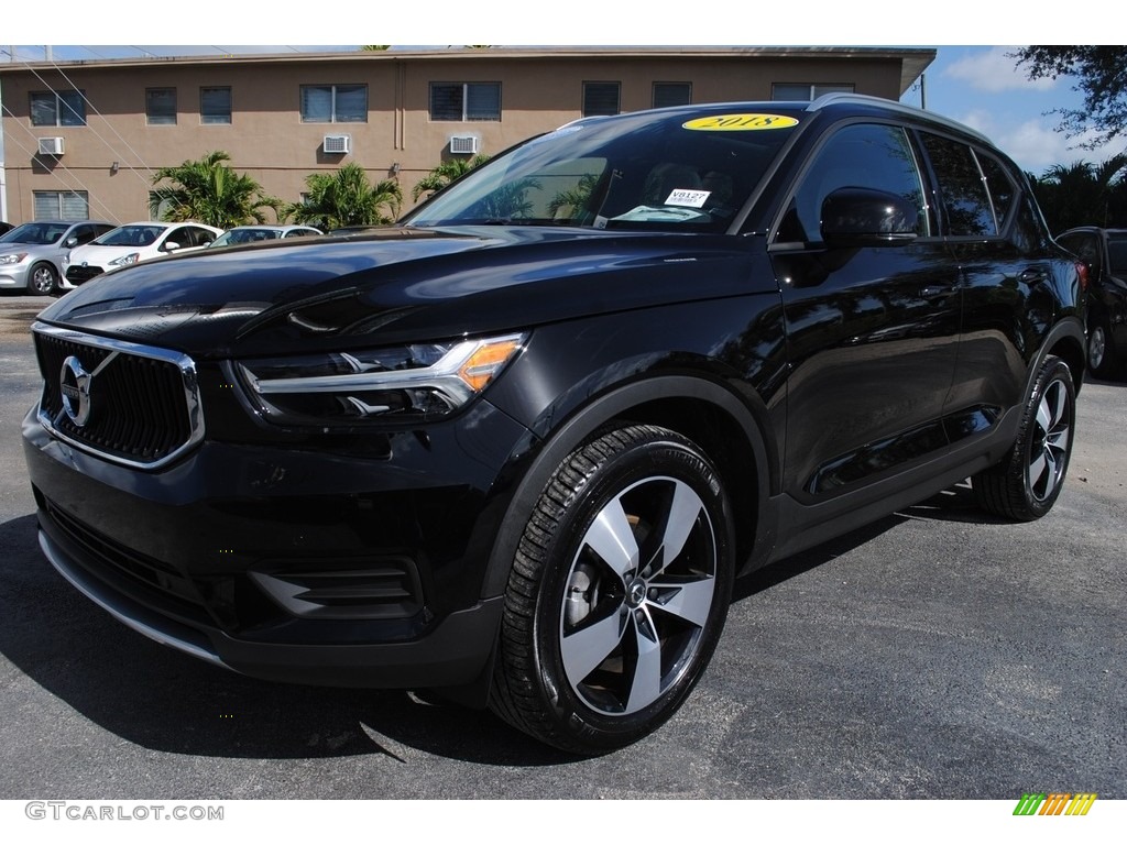 2020 XC40 T5 Momentum AWD - Black Stone / Blond/Charcoal photo #5