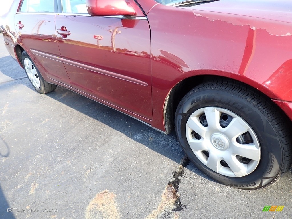 2004 Camry LE - Salsa Red Pearl / Stone photo #3
