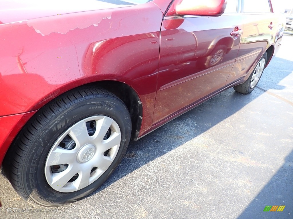 2004 Camry LE - Salsa Red Pearl / Stone photo #6