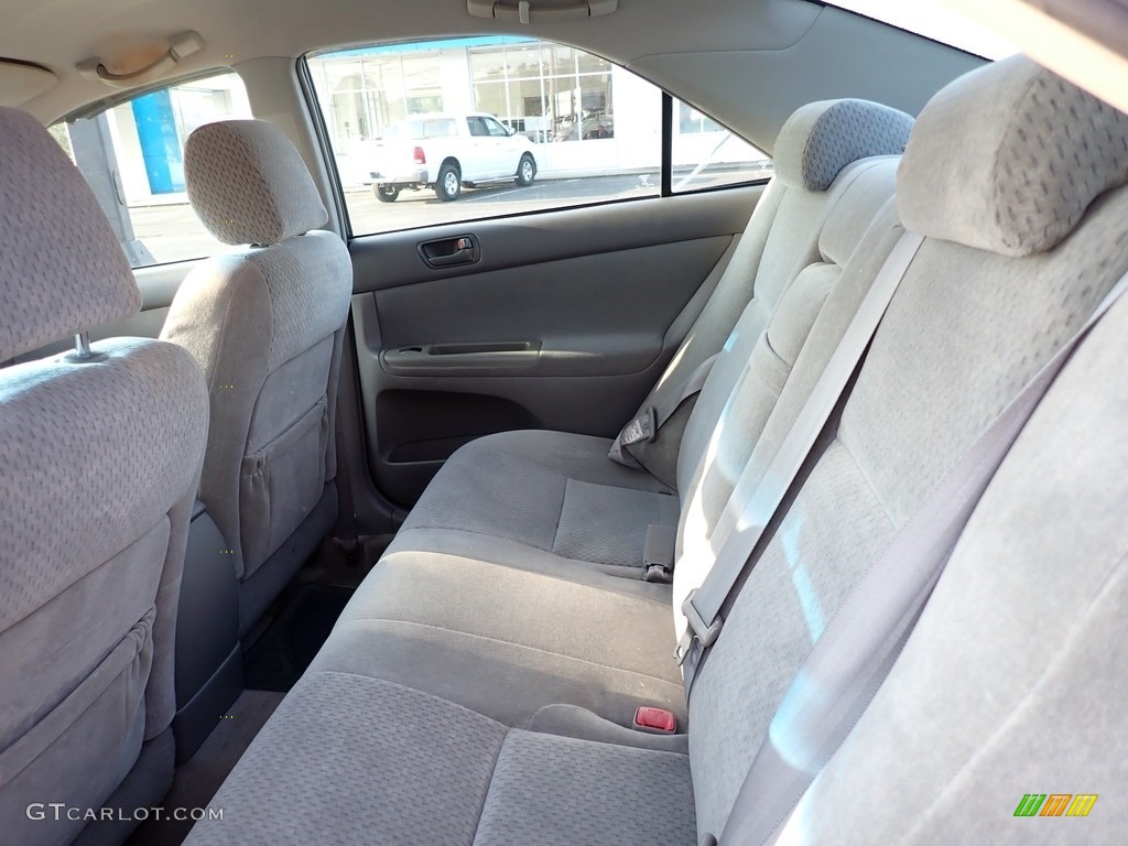2004 Camry LE - Salsa Red Pearl / Stone photo #11