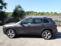 Granite Crystal Metallic - Cherokee Limited 4x4 Photo No. 9
