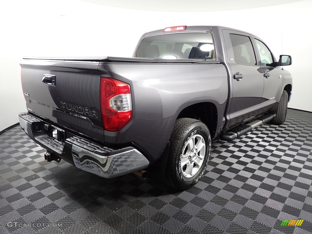 2015 Tundra SR5 CrewMax 4x4 - Magnetic Gray Metallic / Graphite photo #15