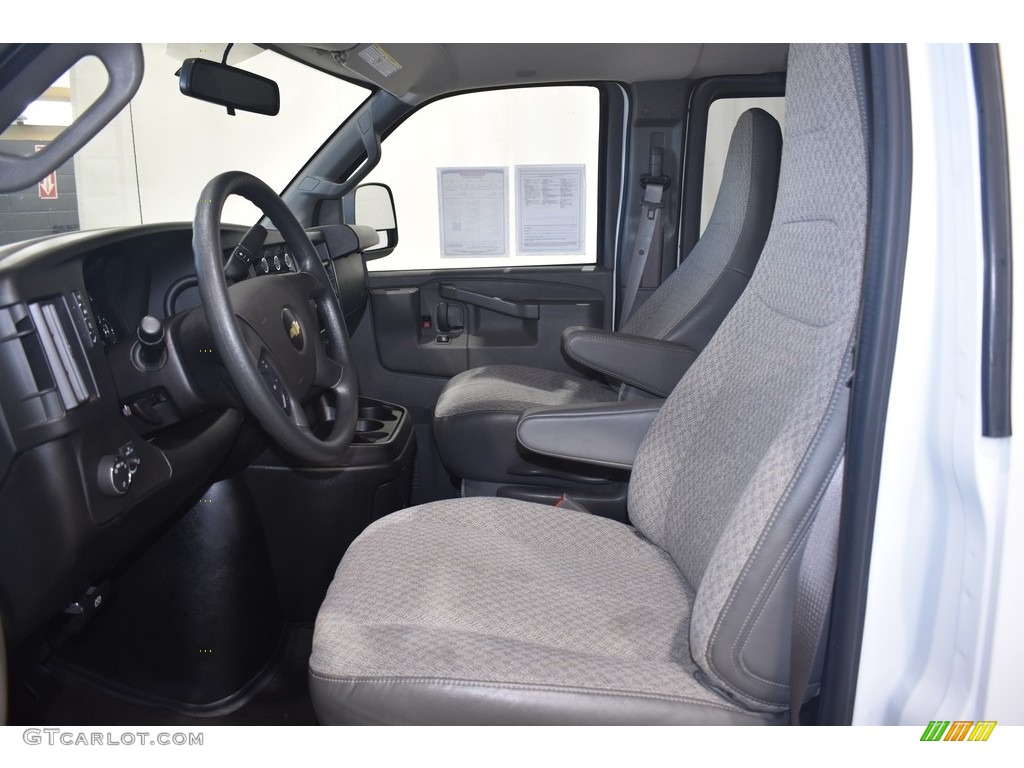 2018 Chevrolet Express 3500 Passenger LT Front Seat Photos