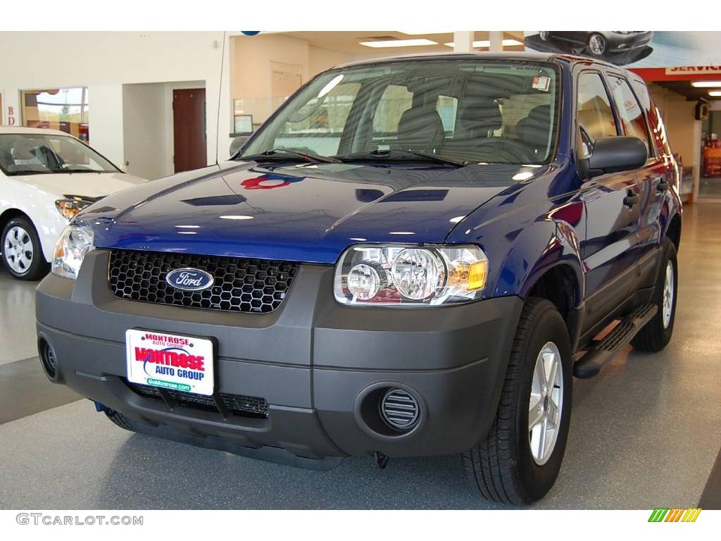 2006 Escape XLS 4WD - Sonic Blue Metallic / Medium/Dark Flint photo #2