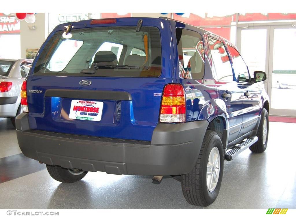 2006 Escape XLS 4WD - Sonic Blue Metallic / Medium/Dark Flint photo #7