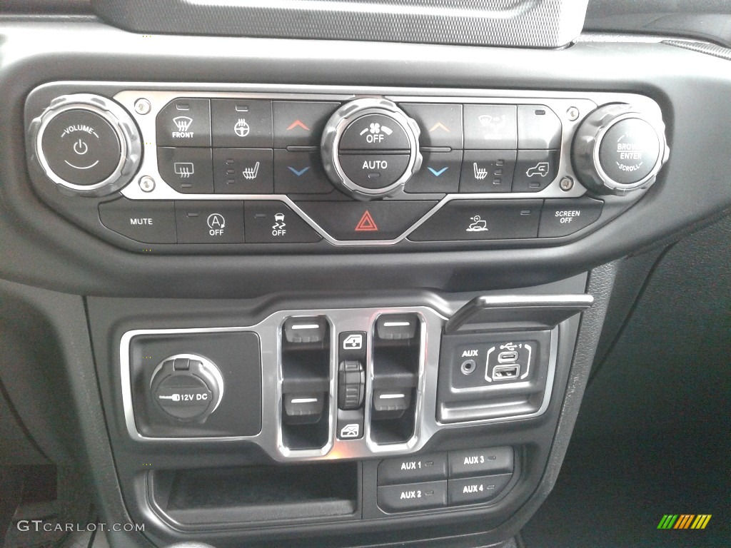 2021 Jeep Wrangler Unlimited Sport 4x4 Controls Photo #139638621