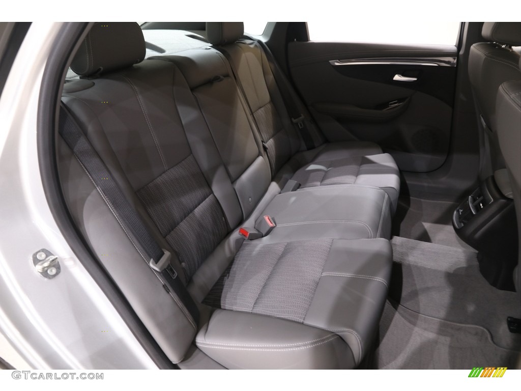 2018 Impala LT - Silver Ice Metallic / Jet Black/Dark Titanium photo #16