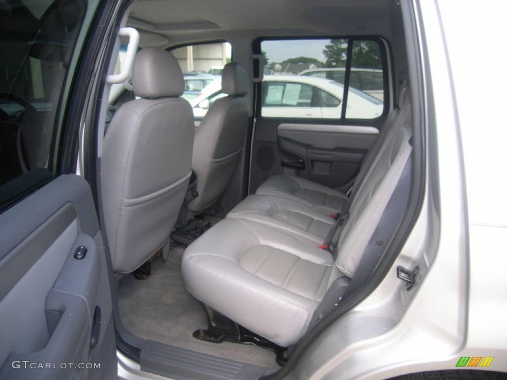 2004 Explorer XLT 4x4 - Silver Birch Metallic / Graphite photo #12
