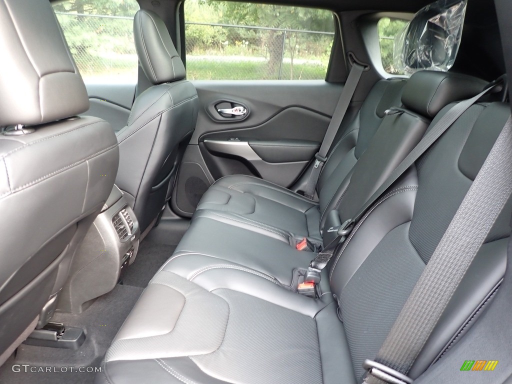 2020 Jeep Cherokee High Altitude 4x4 Rear Seat Photos