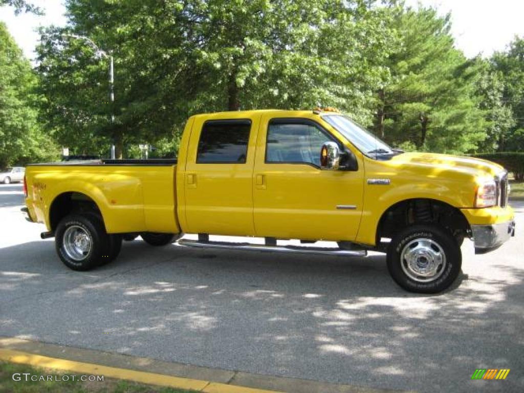 2006 F350 Super Duty Amarillo Edition Crew Cab 4x4 Dually - Blazing Yellow / Black photo #5