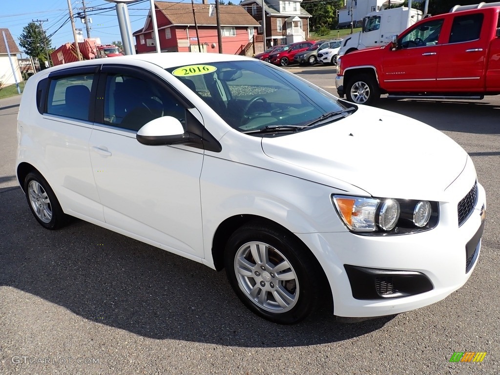 Summit White 2016 Chevrolet Sonic LT Hatchback Exterior Photo #139648537