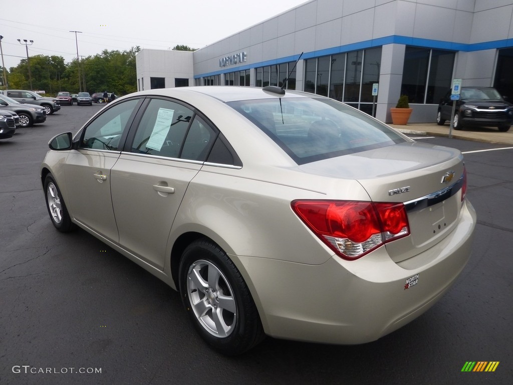 2016 Cruze Limited LT - Champagne Silver Metallic / Jet Black photo #4