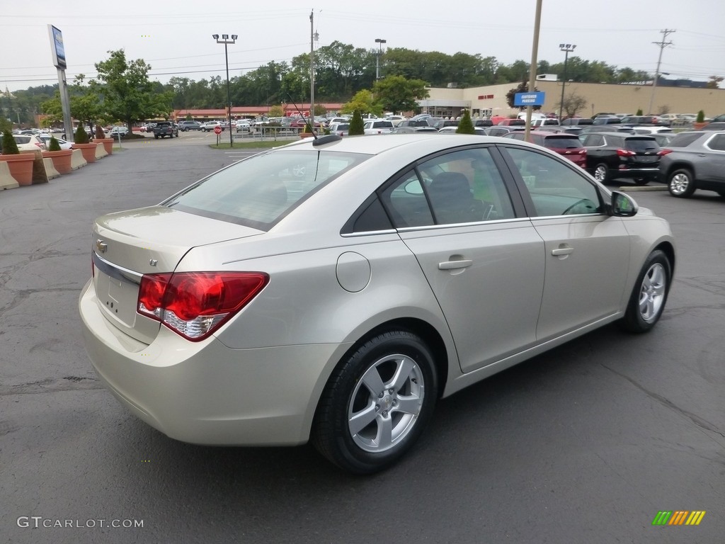 2016 Cruze Limited LT - Champagne Silver Metallic / Jet Black photo #9
