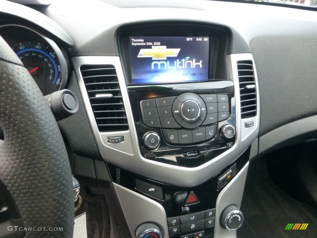 2016 Cruze Limited LT - Champagne Silver Metallic / Jet Black photo #27