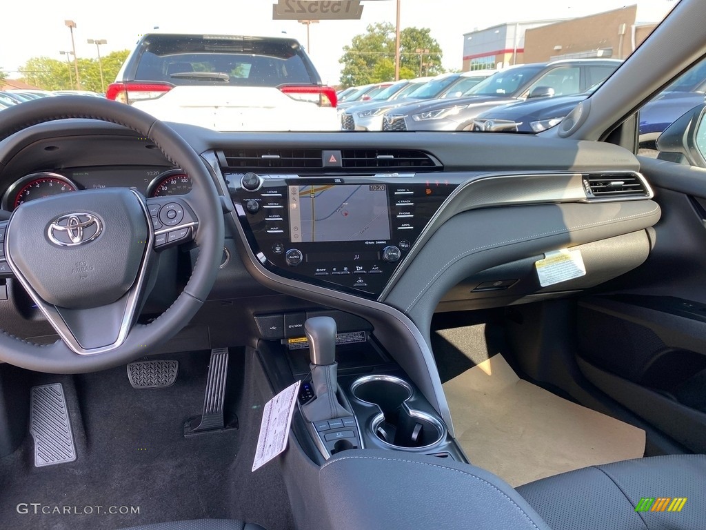 2020 Toyota Camry XSE Black Dashboard Photo #139649650