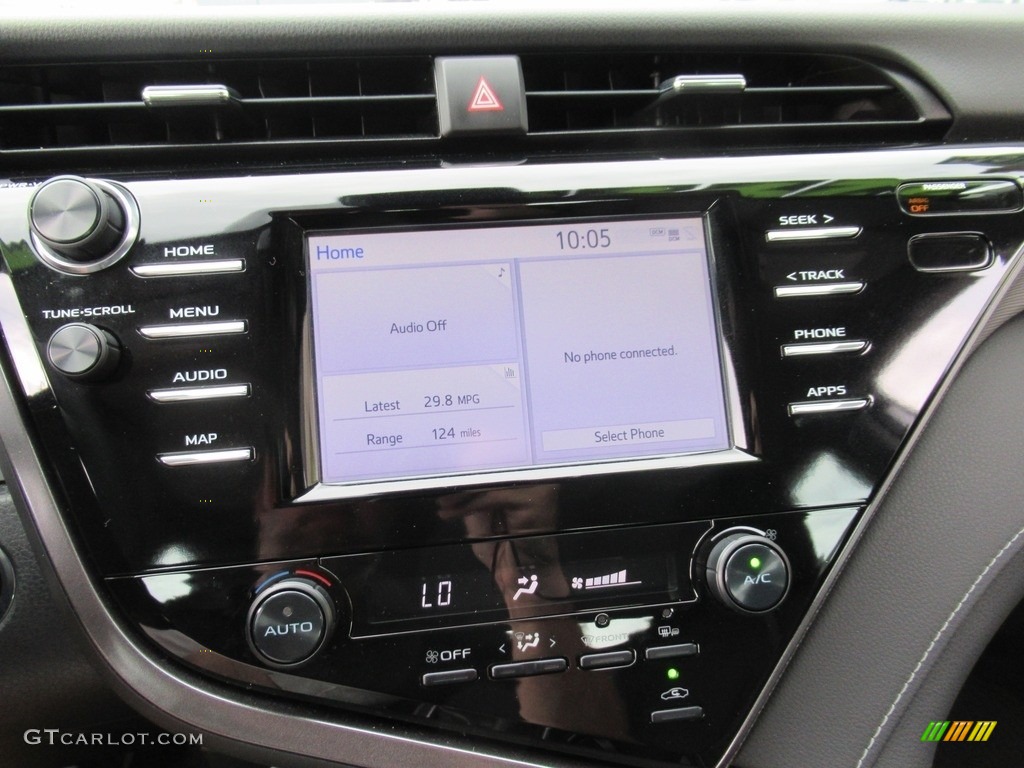 2019 Camry SE - Celestial Silver Metallic / Black photo #16