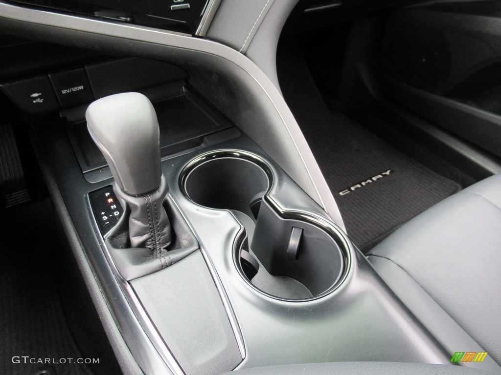2019 Camry SE - Celestial Silver Metallic / Black photo #18