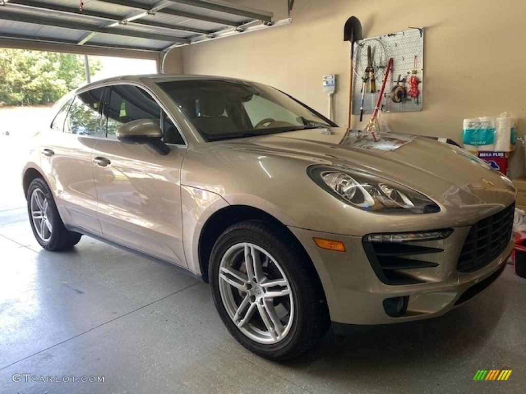 Palladium Metallic 2015 Porsche Macan S Exterior Photo #139653010