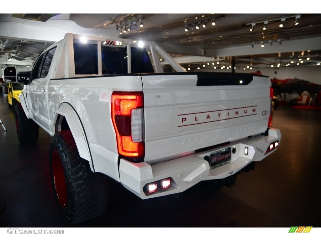 2019 F250 Super Duty Platinum Crew Cab 4x4 - White Platinum / Dark Marsala photo #30