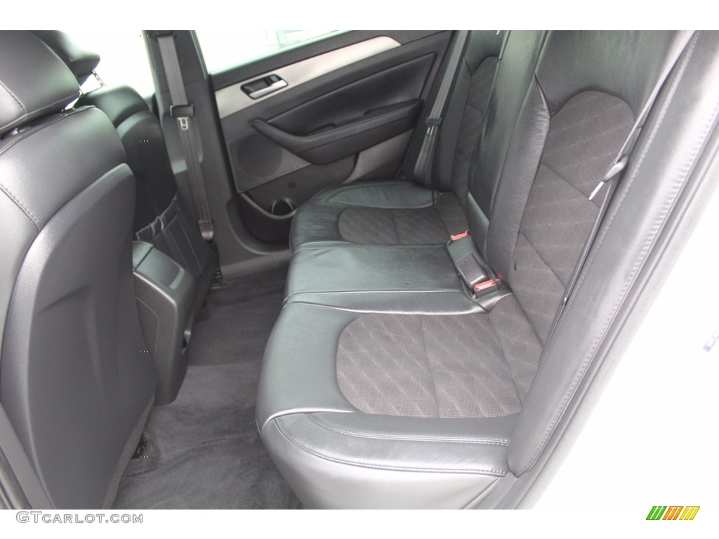 2018 Sonata Sport 2.0T - Quartz White Pearl / Black photo #25