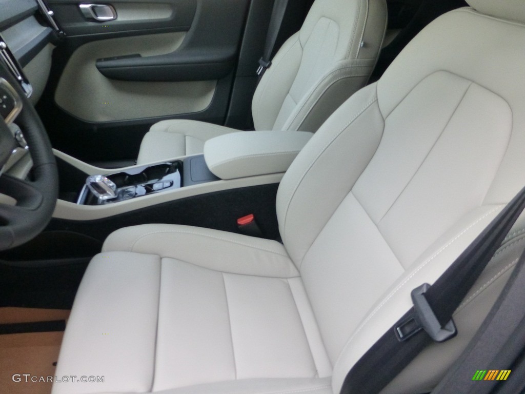 2021 Volvo XC40 T5 Inscription AWD Front Seat Photo #139659340