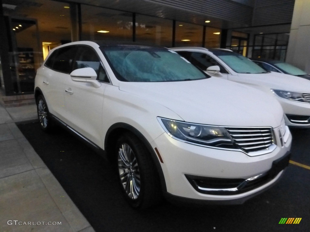 White Platinum Metallic Tri-Coat 2018 Lincoln MKX Reserve AWD Exterior Photo #139659541