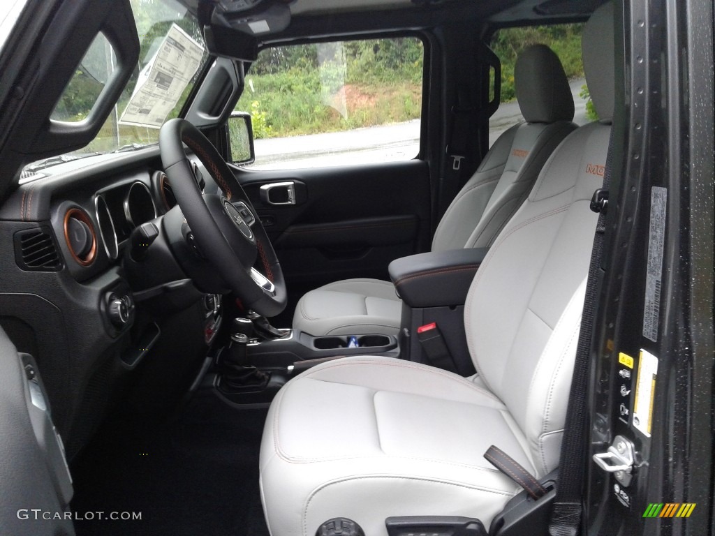 2021 Jeep Gladiator Mojave 4x4 Front Seat Photo #139660336