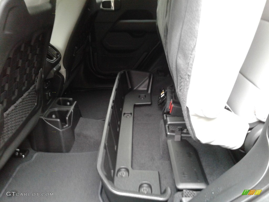 2021 Jeep Gladiator Mojave 4x4 Rear Seat Photo #139660441