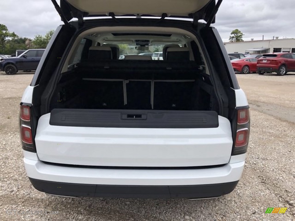 2020 Land Rover Range Rover HSE Trunk Photo #139661326