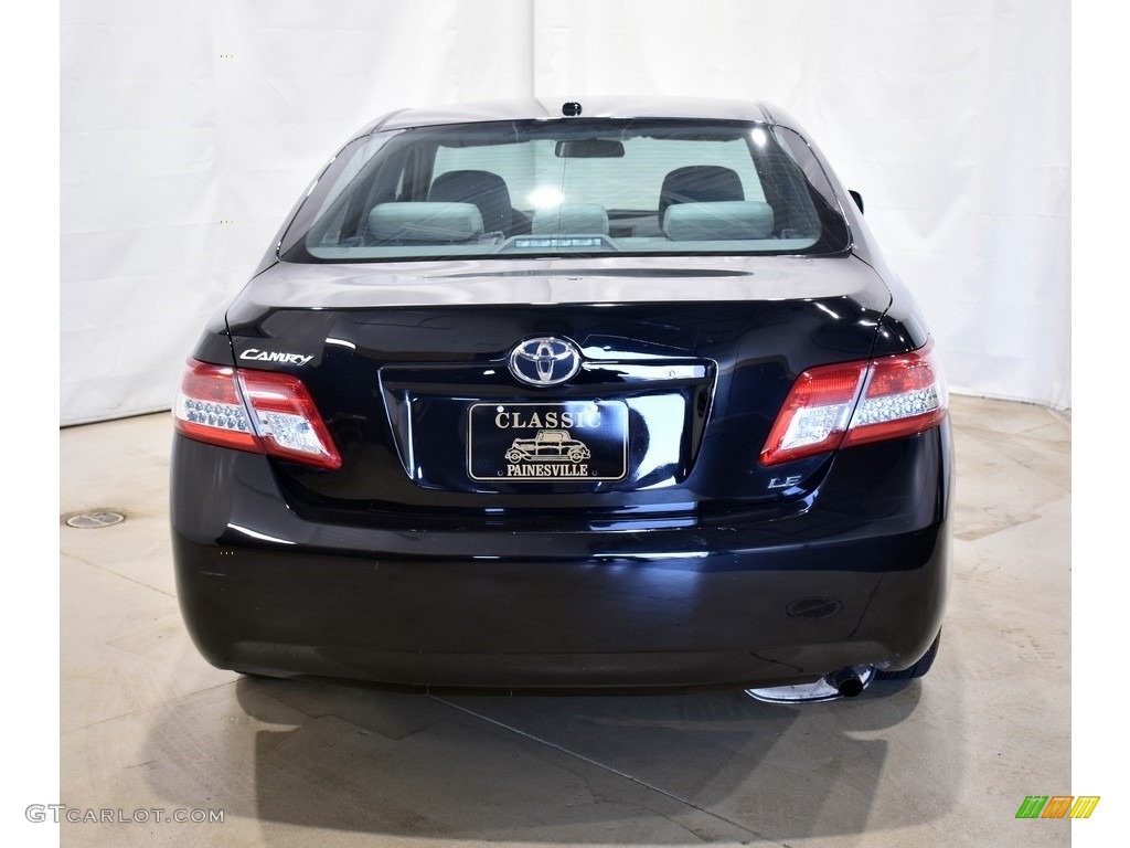 2011 Camry LE - Black / Ash photo #3