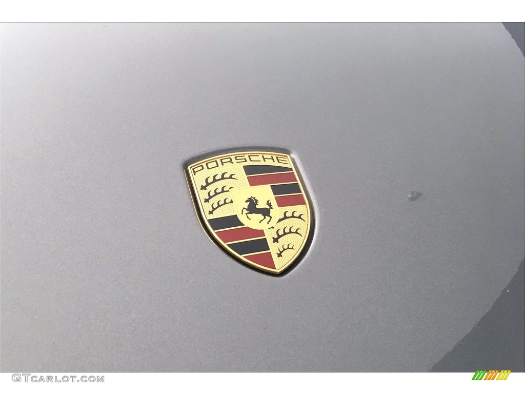 2016 Porsche Cayenne S Marks and Logos Photo #139664383