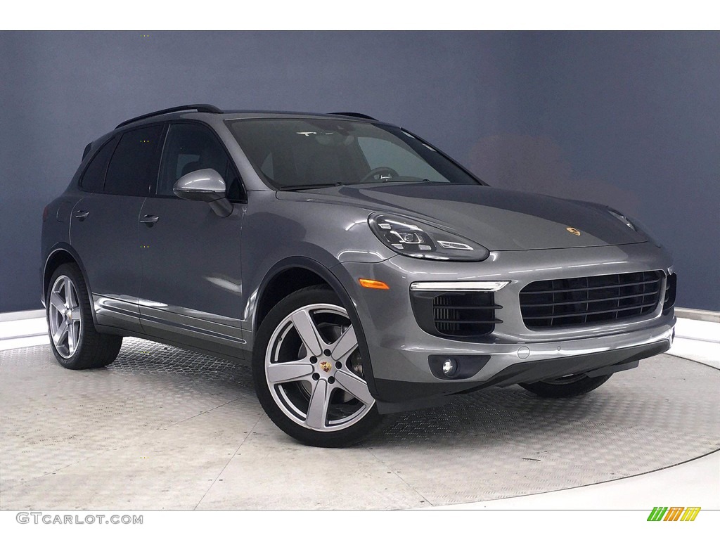 Meteor Grey Metallic 2016 Porsche Cayenne S Exterior Photo #139664482