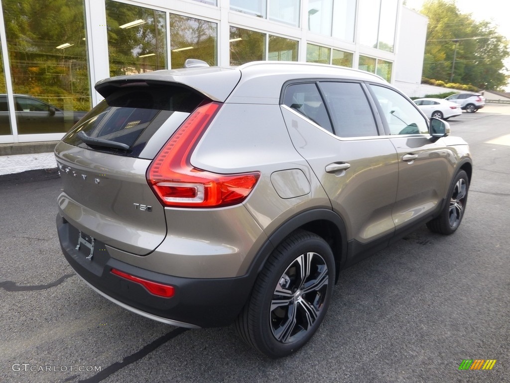 2021 XC40 T5 Inscription AWD - Pebble Grey Metallic / Blond/Charcoal photo #2